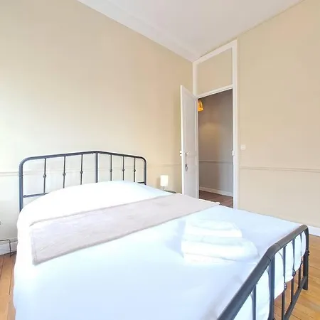 Perth, Bel Lumineux * رانس