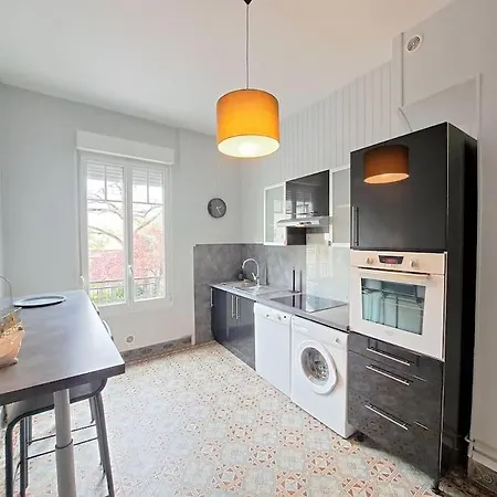 Perth, Bel Lumineux Apartment Reims